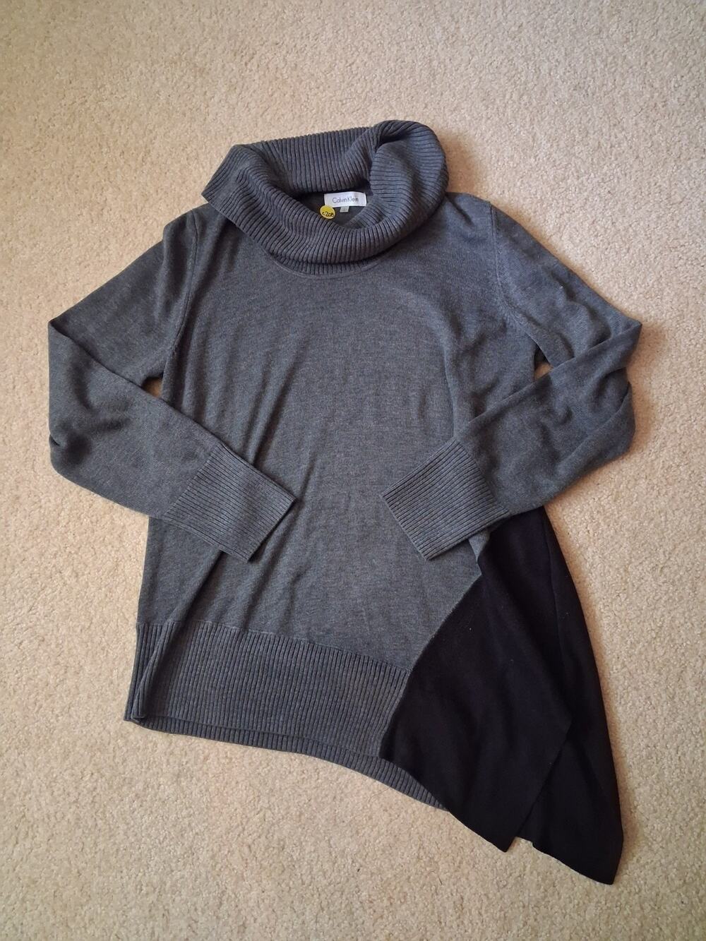 Women's Calvin Klein Sweater Size Large